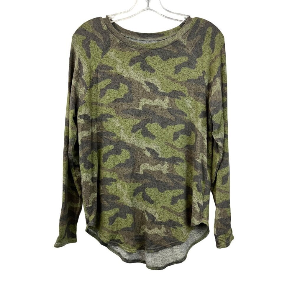 American Eagle Womens Long Sleeve Pullover Green Camo Top Soft & Sexy Small